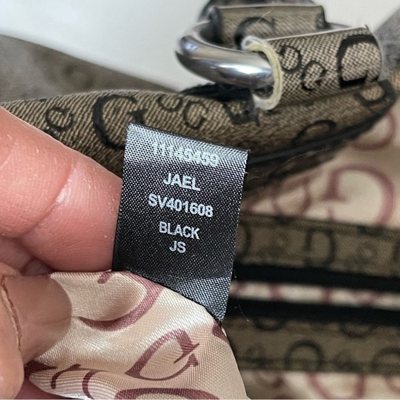 Guess Satchel Handbag Purse - Picture 11 of 12